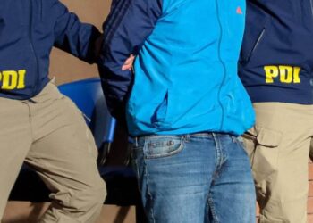 PDI CHILLÁN DETIENE A SUJETO CIRCULABA EN MOTO ROBADA Y CON MALETA CON DIVERSAS ESPECIES