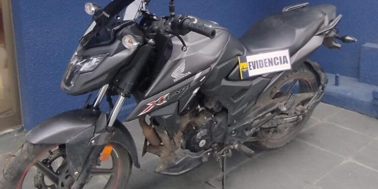 CONDUCTOR DELIVERY ES DETENIDO POR UTILIZAR MOTO ROBADA EN CHILLÁN.