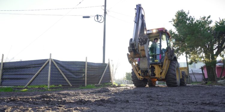 Más de 50 caminos reparados: Importantes Mejoras Viales en Sectores Rurales de San Carlos