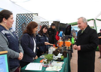 Santo Tomás destaca en el Segundo Encuentro Agroecológico Ñuble 2024 con enfoque en sostenibilidad y tecnología