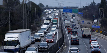 Delincuentes asaltaron a camionero en Ruta 5 Sur.