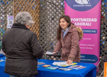 MÁS DE 1.500 PUESTOS DE TRABAJOS FUERON OFERTADOS EN LA TERCERA FERIA LABORAL CON PERSPECTIVA DE GÉNERO EN CHILLÁN VIEJO.