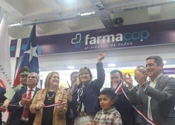 Copelec inauguró su primera farmacia en Chillán.