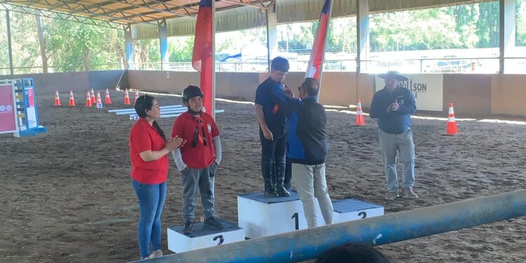 Destacada participación de estudiantes del Liceo Agrícola San Carlos en Campeonato Nacional de Equitación Adaptada 2024.