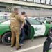 Joven delincuente con arma de fuego asaltó a colectivero para robarle 5 mil pesos.