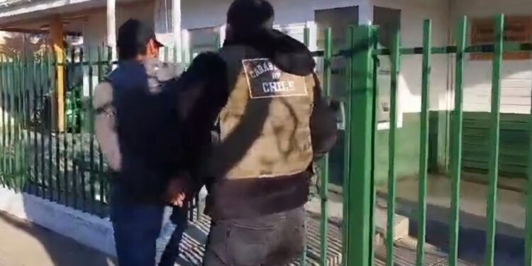 Estaba prófugo de la justicia ⚖️ pero fue capturado por Carabineros de Ñuble.