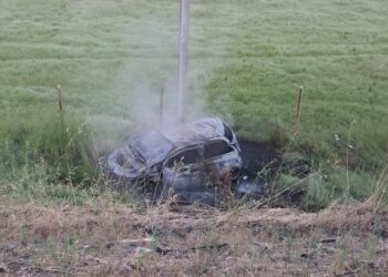 Esta mañana volcamiento de vehículo menor deja una persona grave a la salida sur de Chillán Viejo.