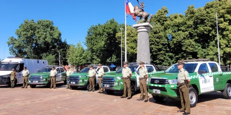 Ñuble: Carabineros entregó 5 nuevos vehículos policiales a unidades de la región.