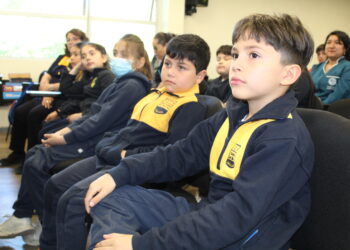 Santo Tomás culmina proyecto de estimulación temprana en la Escuela Cardenal José María Caro.