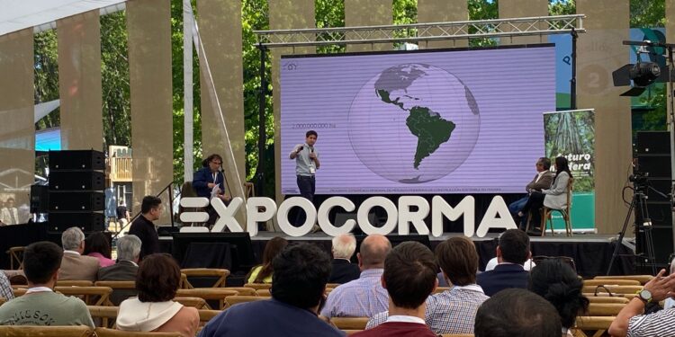 En la Expocorma 2024 gremios de la madera hacen llamado urgente a trabajar unidos para valorar el recurso y el sector.
