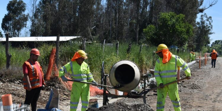 MOP ADJUDICA 7 NUEVAS OBRAS VIALES POR MÁS DE $12 MIL MILLONES CON IMPACTO DIRECTO EN LAS COMUNIDADES DE ÑUBLE.