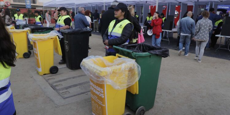 Casi 3 toneladas de residuos reciclados en el Festival de Viña del Mar 2025