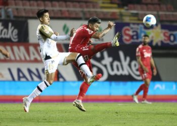 Ñublense consiguió sólo un empate ante Coquimbo en Chillán.