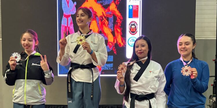 Joven Chillaneja es campeona nacional en taekwondo 2025.