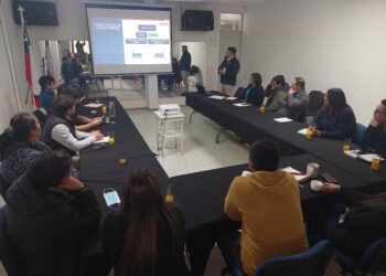 Seremi de Salud de Ñuble realiza charlas de preparación ante eventos hidrometeorológicos en sector salud.