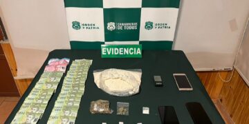 Hay 4 detenidos: Carabineros del OS7 Ñuble desbarató punto de venta de droga ubicado cercano a un jardín infantil en Chillán.
