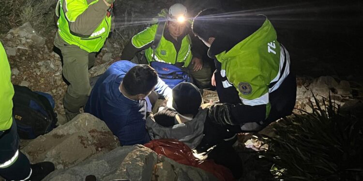 Mujer sufre accidente en la cordillera de Ñuble.