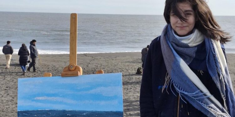 Estudiante de Escuela Marta Colvin de Coihueco obtiene Primer Lugar en Concurso Regional de Pintura.