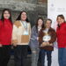 Familias de Vicente Pérez Rosales reciben canastas de alimentos gracias a clínica social de Santo Tomás.