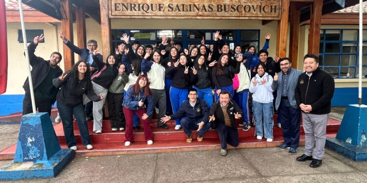 Colegio Bicentenario Enrique Salinas Buscovich gana Desafío Gira de Estudio de Sernatur