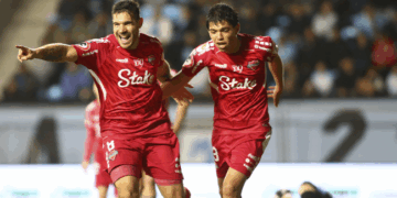 Gran triunfo de Ñublense de 2 a 0 en Iquique.