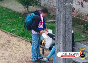 Detienen en la vía pública a individuo que vendía ropa robada en Chillán Viejo.