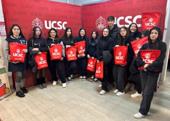 Estudiantes de enseñanza media participaron en Pasantías UCSC en Chillán: una experiencia para acercarse a la educación técnico-profesional.