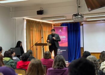 Renuevan ciclo de talleres formativos para educadores de trato directo de residencias de vida familiar de Ñuble
