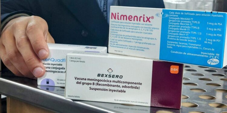 Seremi de Salud reporta 3 casos de meningitis meningocócica en Ñuble.