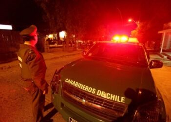 Delincuente con cuchillo, asaltó botillería en una comuna de Ñuble.
