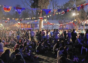 Las 7 fondas más populares a lo largo de Chile.. ¿Estará Chillán?