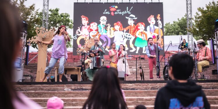 El profesor José Maza llega a Chillán como parte del Festival de las Ciencias.