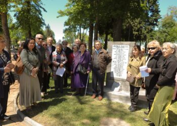 Chillán Viejo resalta su historia con inauguración de memorial de personajes destacados.