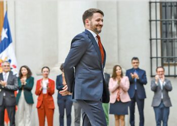 Presidente Boric pide renuncia al ministro Diego Pardow.