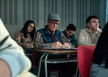 En el día Internacional de las personas mayores:INACAP lanza Beca Plateada y Dorada: carreras técnicas con 100% de descuento para personas desde los 60 años y 50% desde los 50