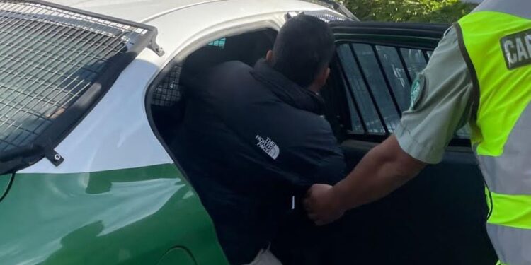 Joven es detenido por robo y abuso sexual a estudiante en Ñuble.