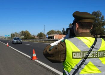 Ñuble: Carabineros reforzará fiscalizaciones en rutas y terminales en este fin de semana largo de Todos los Santos.
