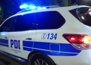 Insólito! Delincuentes se roban vehículo que es de la Policía de Investigaciones..