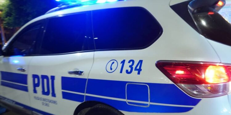 Insólito! Delincuentes se roban vehículo que es de la Policía de Investigaciones..