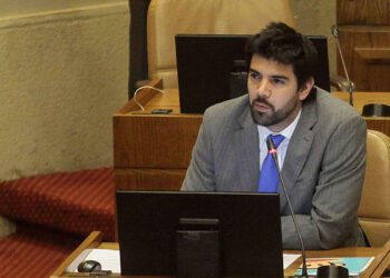 Corte decreta desafuero de diputado Joaquín Lavín León por presuntas facturas falsas y tráfico de influencias