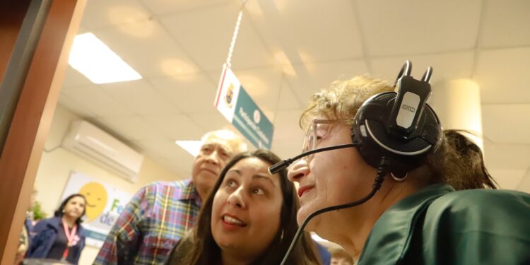 En Ch.Viejo: IPS inaugura tótem de autoatención para facilitar trámites digitales.
