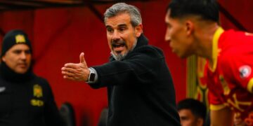 DT. Miguel Ramírez no sigue en la banca de Unión Española tras la derrota de esta tarde.