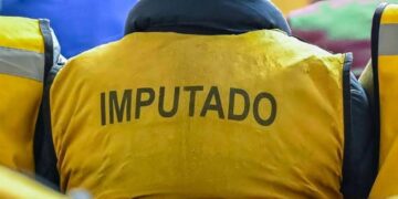 EN CHILLÁN NIETO QUEMÓ CON AGUA HIRVIENDO A SU ABUELA, QUIEN DESPUÉS FALLECIÓ.