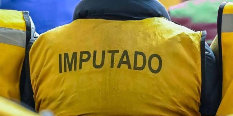 EN CHILLÁN NIETO QUEMÓ CON AGUA HIRVIENDO A SU ABUELA, QUIEN DESPUÉS FALLECIÓ.
