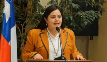 Diputada Sara Concha califica de «cara dura» la amenaza de Nicolás Maduro a presidente electo JAK y exige respeto a la democracia chilena.