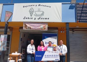 Frontel premia a emprendedora de Ñuble en la décima versión de “Mujeres con Energía”.