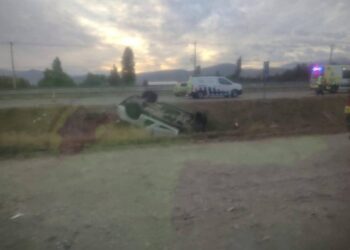 FUNCIONARIO DE LA FACH Y SU HIJA DE 7 AÑOS MUEREN TRAS CHOQUE PROVOCADO POR CONDUCTOR EBRIO.
