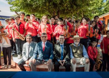 Convenio entre UNIACC y Liceo Bicentenario en San Nicolás abre nuevas oportunidades educativas en Ñuble.