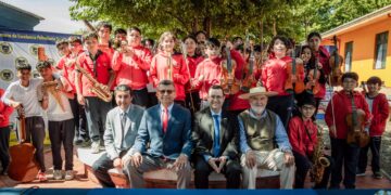 Convenio entre UNIACC y Liceo Bicentenario en San Nicolás abre nuevas oportunidades educativas en Ñuble.