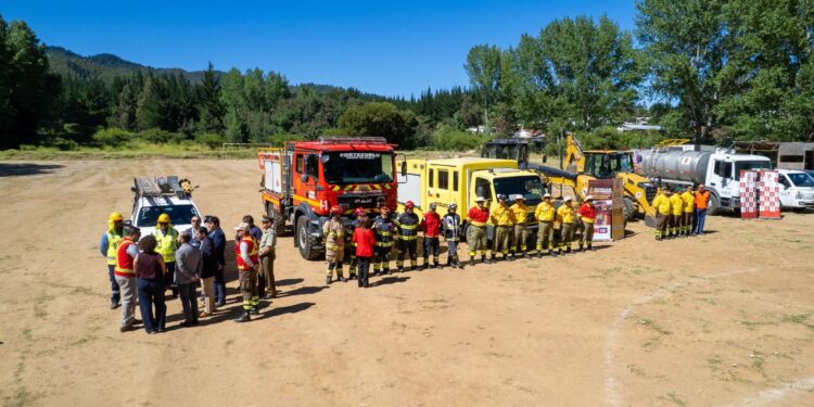 Municipalidad de Portezuelo refuerza prevención de incendios forestales junto a CONAF y Subsecretaría de Gobierno.